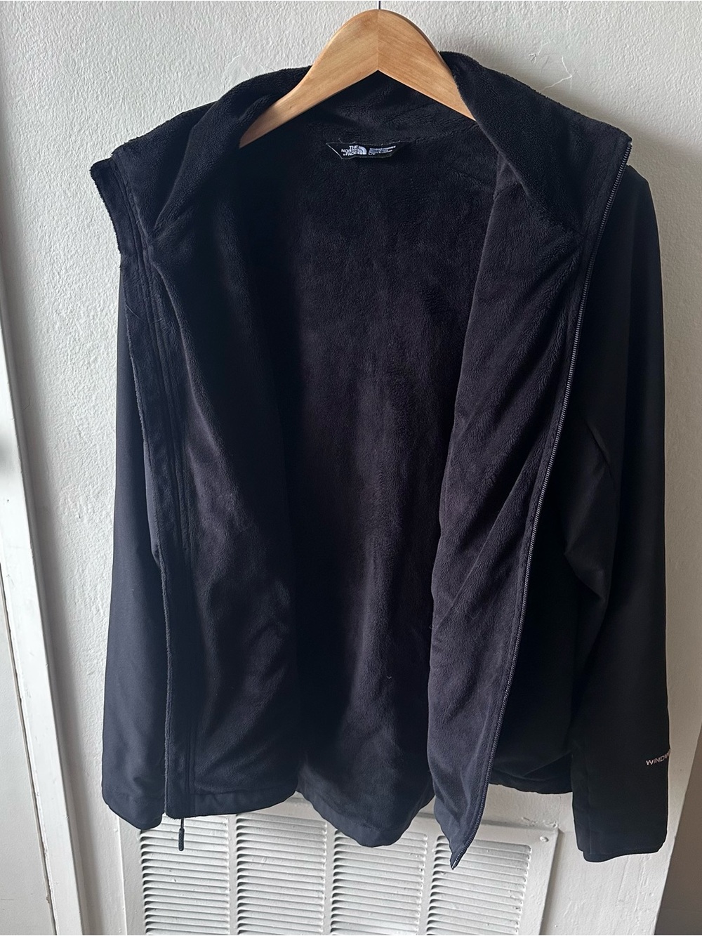 The North Face Black Soft Shell Velour Lined Hooded Jacket with Pink Logo Large - Picture 6 of 7